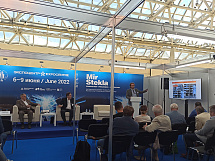 Павел Стратий представил компанию ФОТОТЕХ на выставке «Мир стекла 2022»